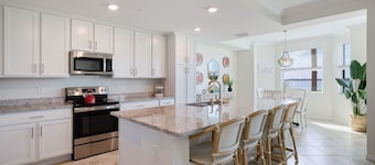 Spacious 2/2 Golf Condo in Babcock National Golf and Country Club