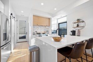 Fridge, microwave, oven, stovetop - Near Delta Center & Downtown SLC (Salt Lake City)