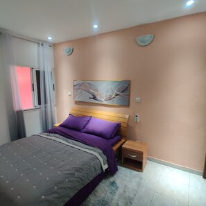 2 bedrooms, free WiFi, bed sheets