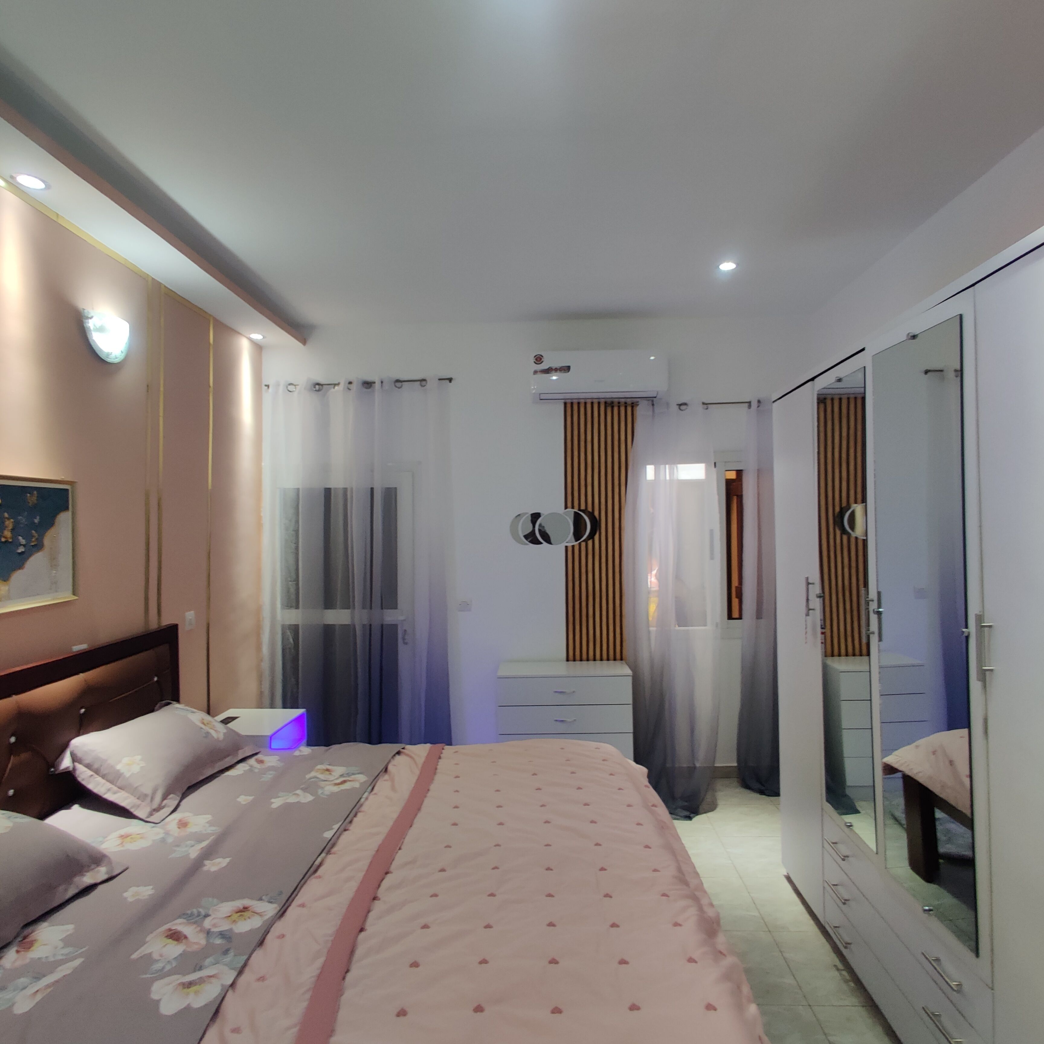 2 bedrooms, free WiFi, bed sheets