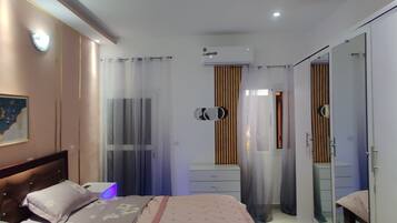 2 bedrooms, free WiFi, bed sheets