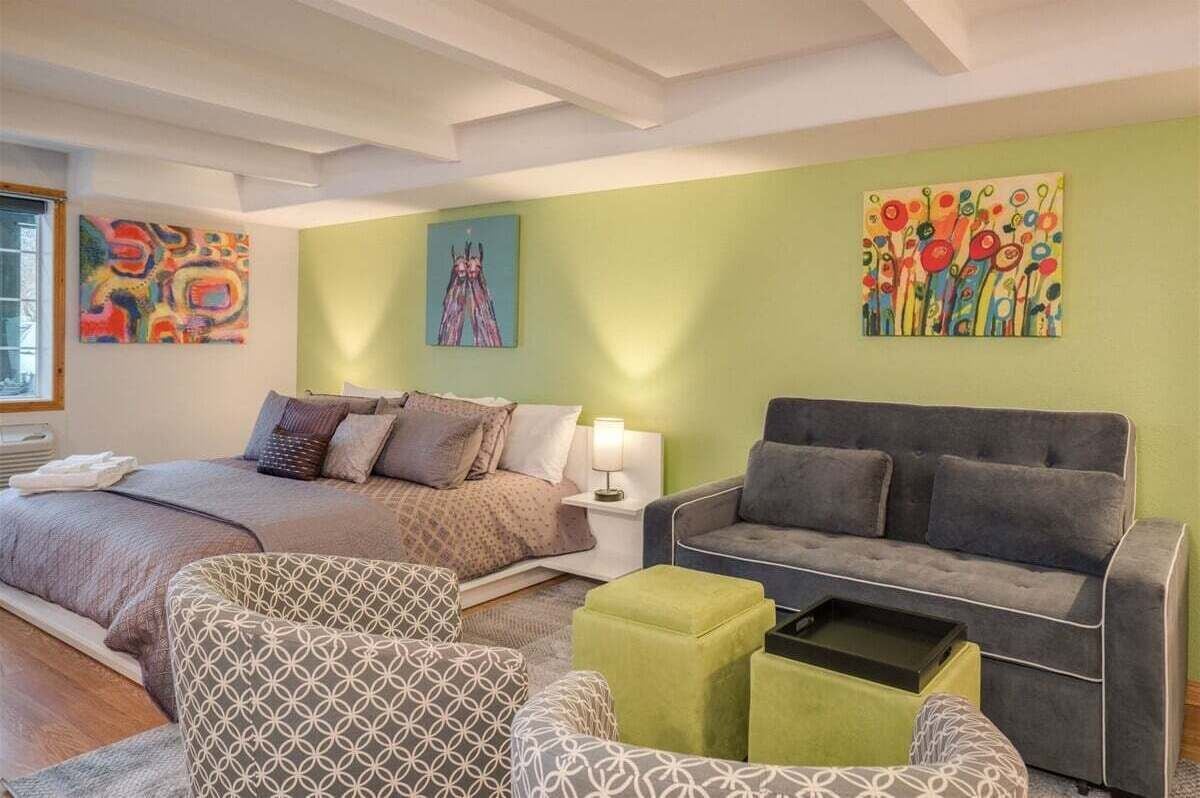 1 camera, ferro/asse da stiro, Wi-Fi gratuito, lenzuola