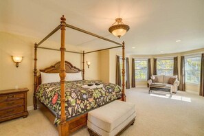 5 chambres, fer et planche à repasser, lit de bébé portatif