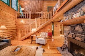 TV connectée, cheminée