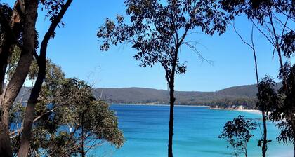 Absolute Beachfront Adventure Bay