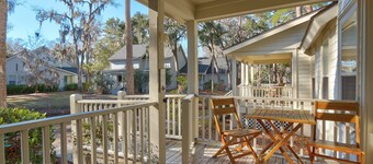Shipyard Cottage - Private Beach & Golf! Pet Friendly! Free beach chairs,towels.