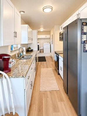 Private kitchen - Lake View Casa (Fort Collins)