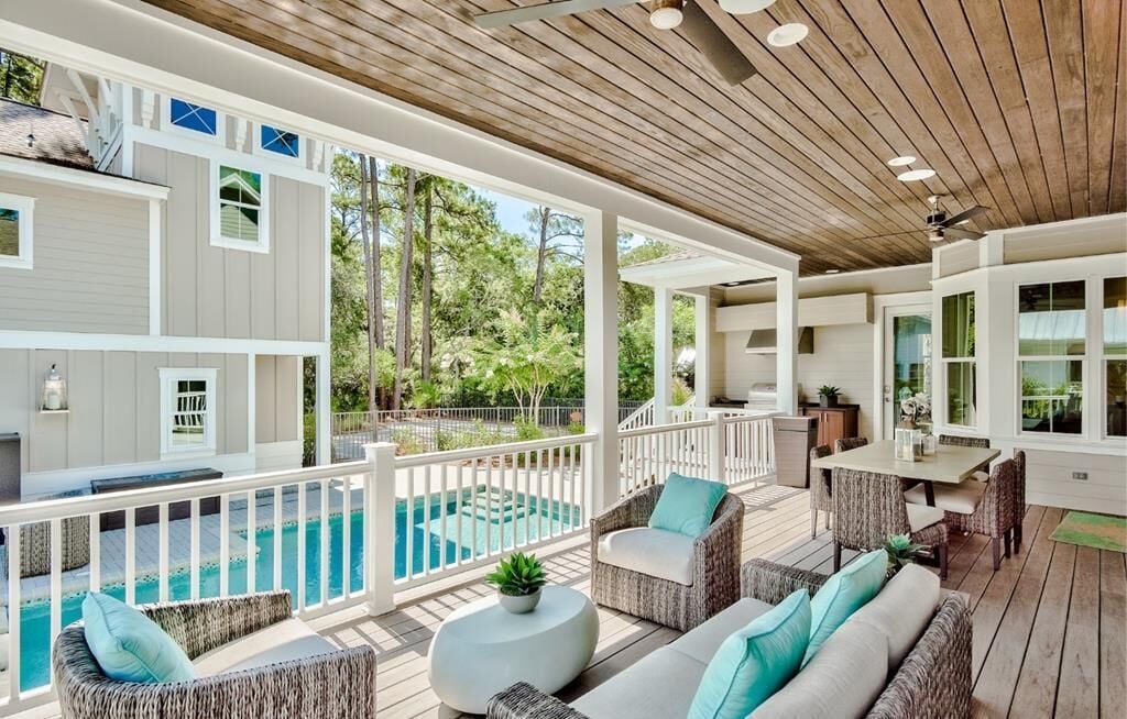 30% OFF REMAINING 2024 AVAILABILITY~GRAYTON POINTE~Heated Pool~Modern