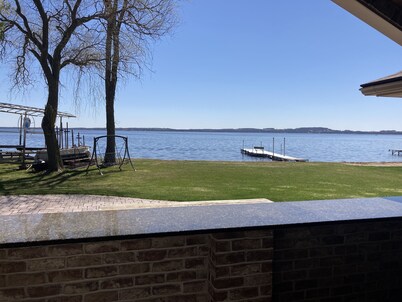 Remodeled cabin on Shawano Lake