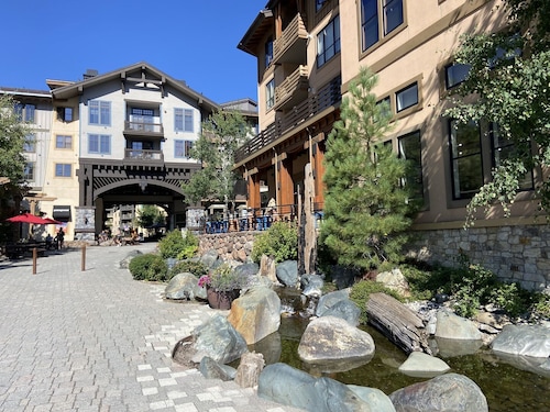 Village at Palisades Tahoe Condo #6, in Building 5, Ski In/Out, with Mountain View!!