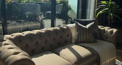 Degraves Studio Apartment-hotel luxury with the comfort of home in Melbourne CBD