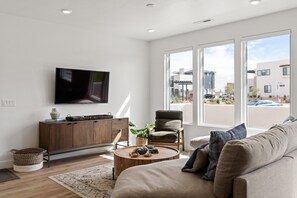 Townhome, 5 Bedrooms | Living area | Smart TV