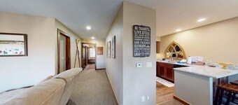 Sunrise Mountain Village - W Glade K-5