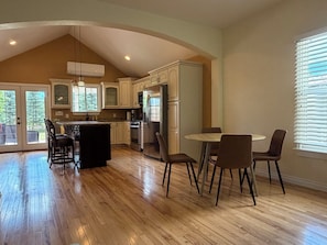 Unclassified image, 5 of 21, button - Charming Dover Home, with Large Fenced Yard and Garden View (Dover)