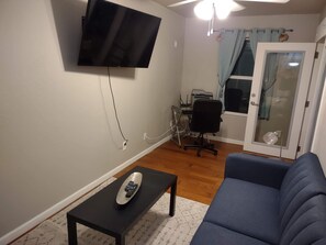 Smart TV, video games, Netflix, DVD player