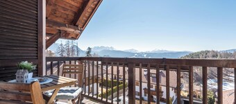 NEW OPENING Apartment Vigl Lodge with Moutain View & Wi-Fi