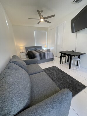 1 Schlafzimmer, WLAN