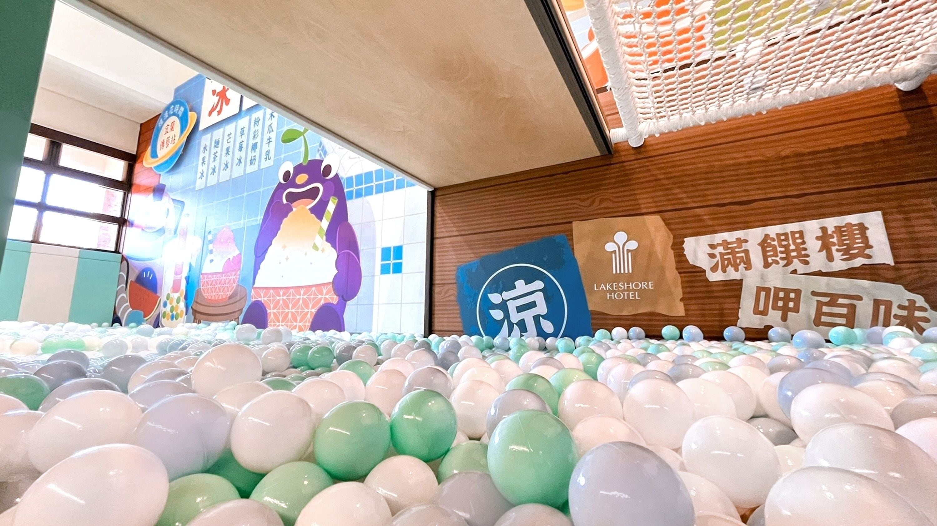 children’s play area – indoor