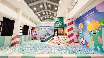 Children’s play area – indoor