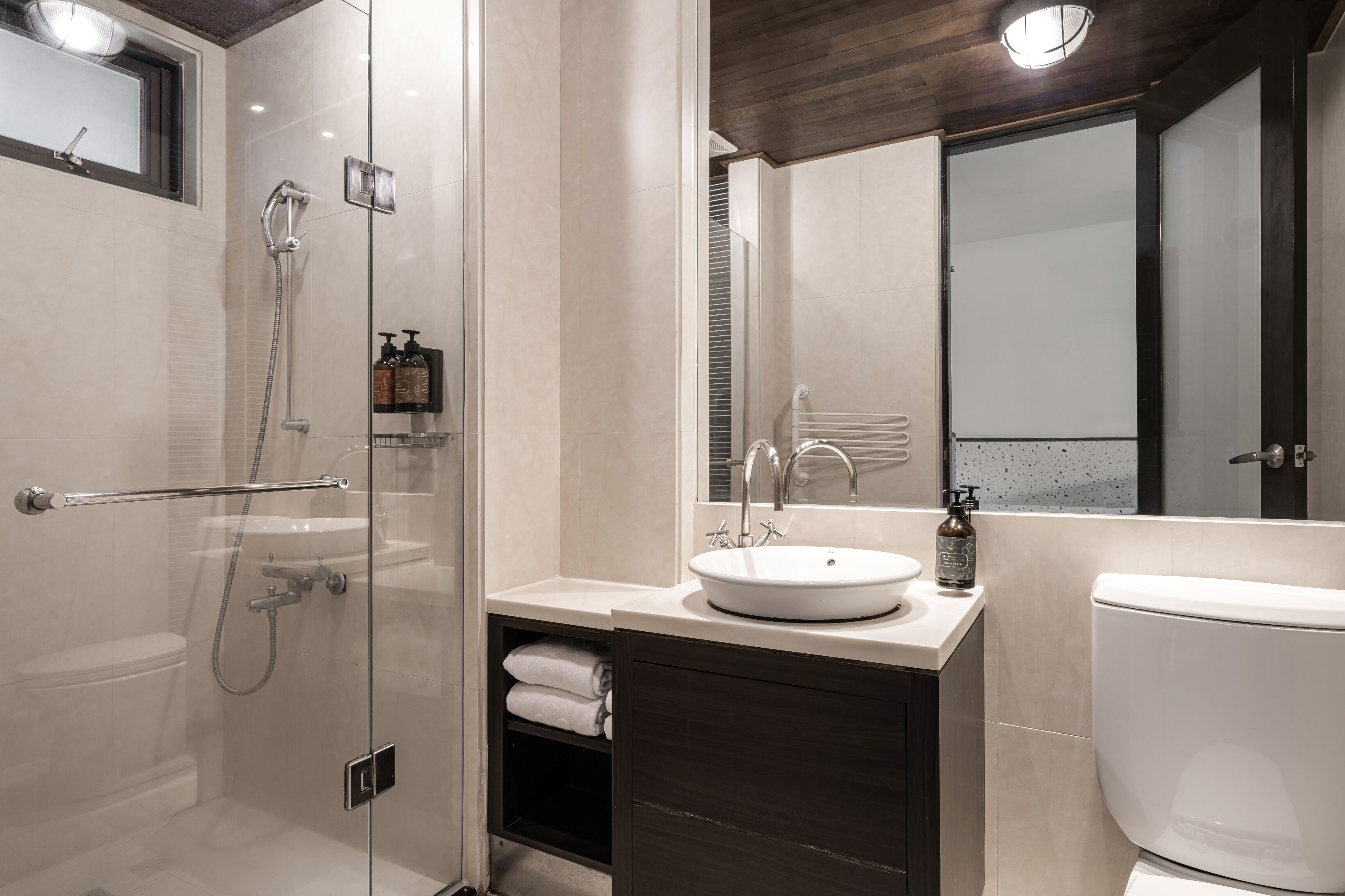 shower, rainfall showerhead, hair dryer, slippers