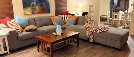 Smart TV, reproductor de DVD y libros