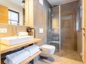 シャワー、ヘアドライヤー