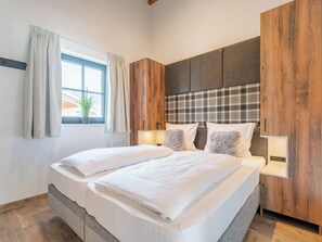 4 Schlafzimmer, Internetzugang