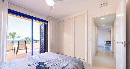 Appartement MojĂĄcar - vue mer et montagne, piscines, Wi-Fi, climatisation, grande terrasse & jardin