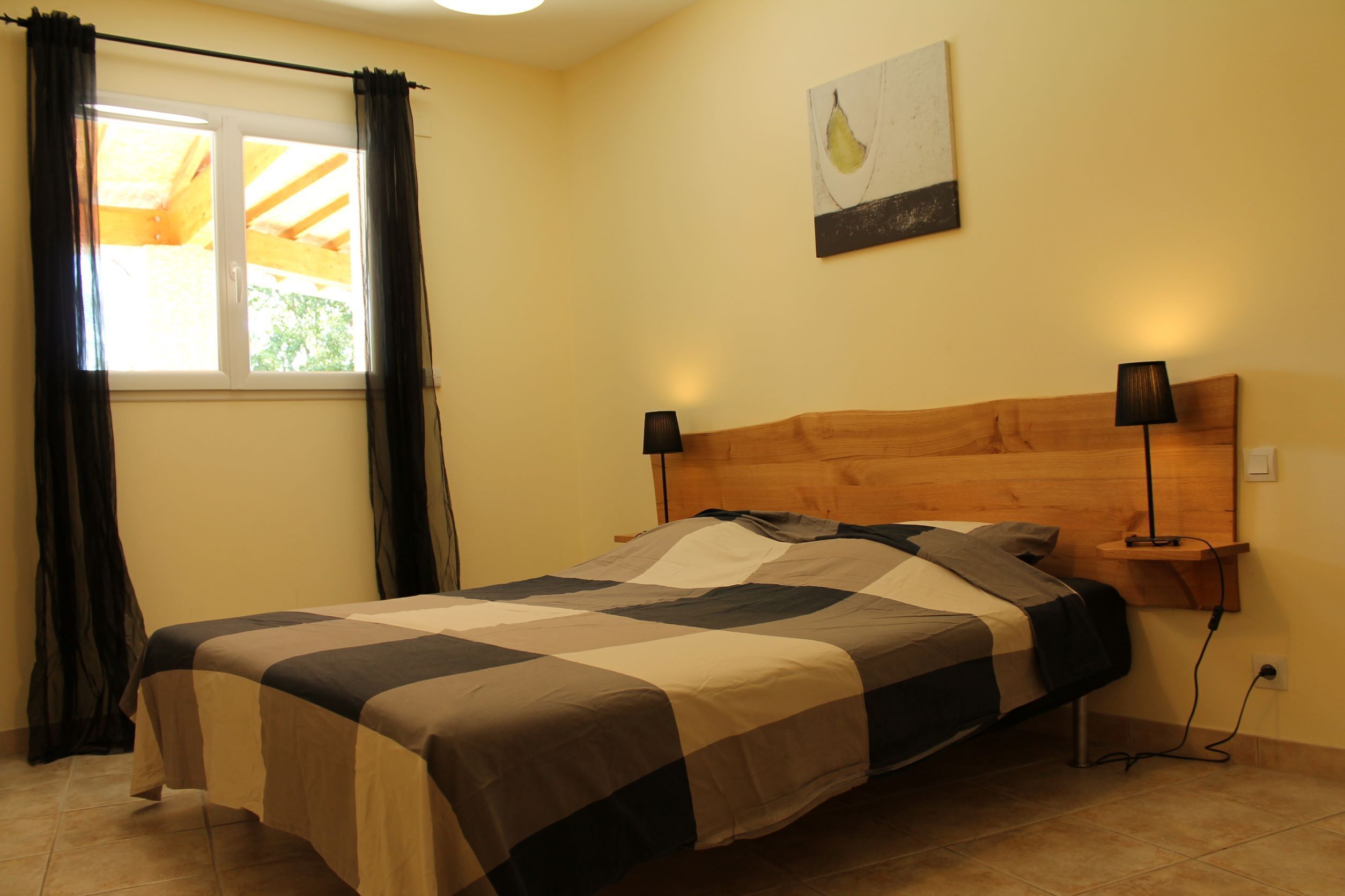 4 chambres, fer et planche à repasser, lit parapluie, Wi-Fi gratuit