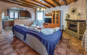 Interior - Pet-Friendly Villa Casa Olivia with Pool & Wi-Fi (Cómpeta)