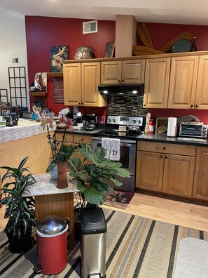 Fridge, microwave, oven, stovetop - About Time ~~ About You  (Asheville)