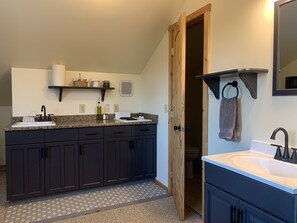 冰箱、微波炉、炉灶、茶具/咖啡用具