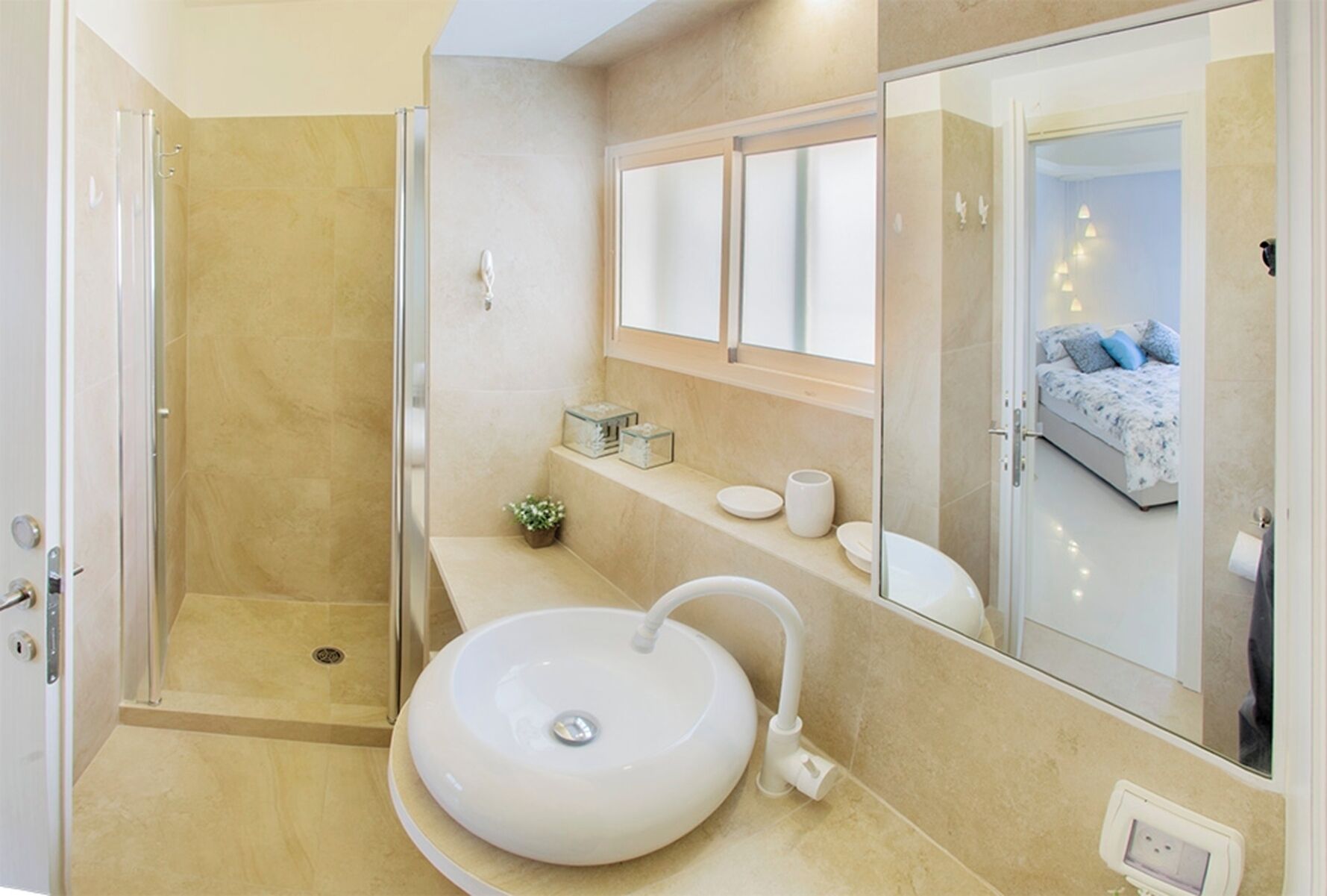 Bathtub, hair dryer, towels, soap