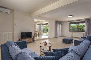 Deluxe Villa, 5 Bedrooms, Private Pool | Living room | LED TV - Orange Tree Villas (Kassandra)