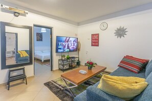 Smart TV, stereo - the private house 2 beer sheva  (Be'er Sheva)