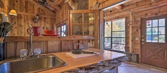Greer Lodge- Guest Quarters