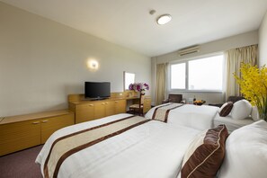 Premium bedding, memory-foam beds, minibar, in-room safe