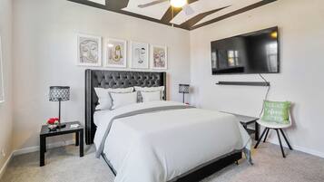1 bedroom, desk, iron/ironing board, free WiFi