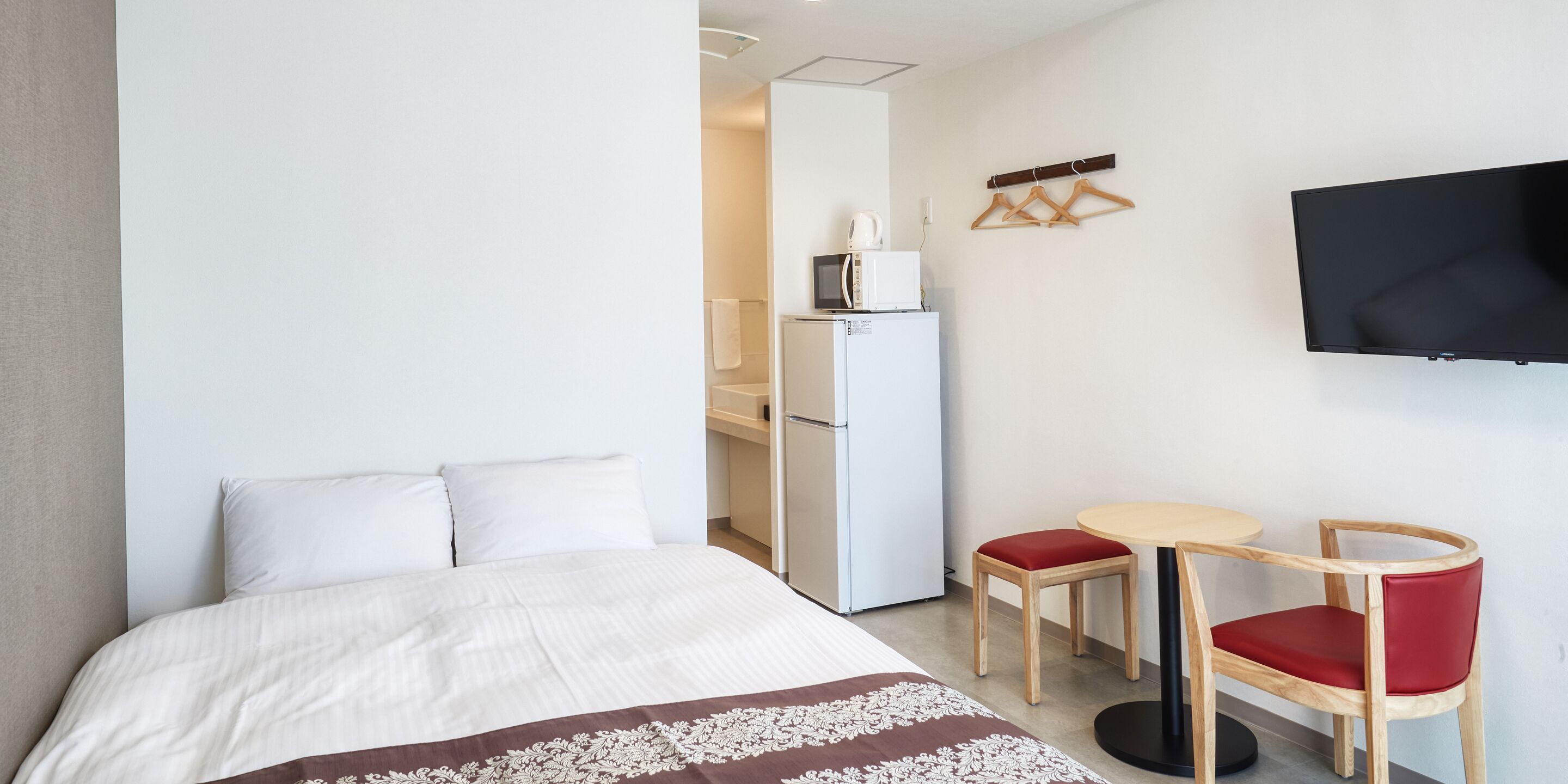 desk, iron/ironing board, free wifi, bed sheets