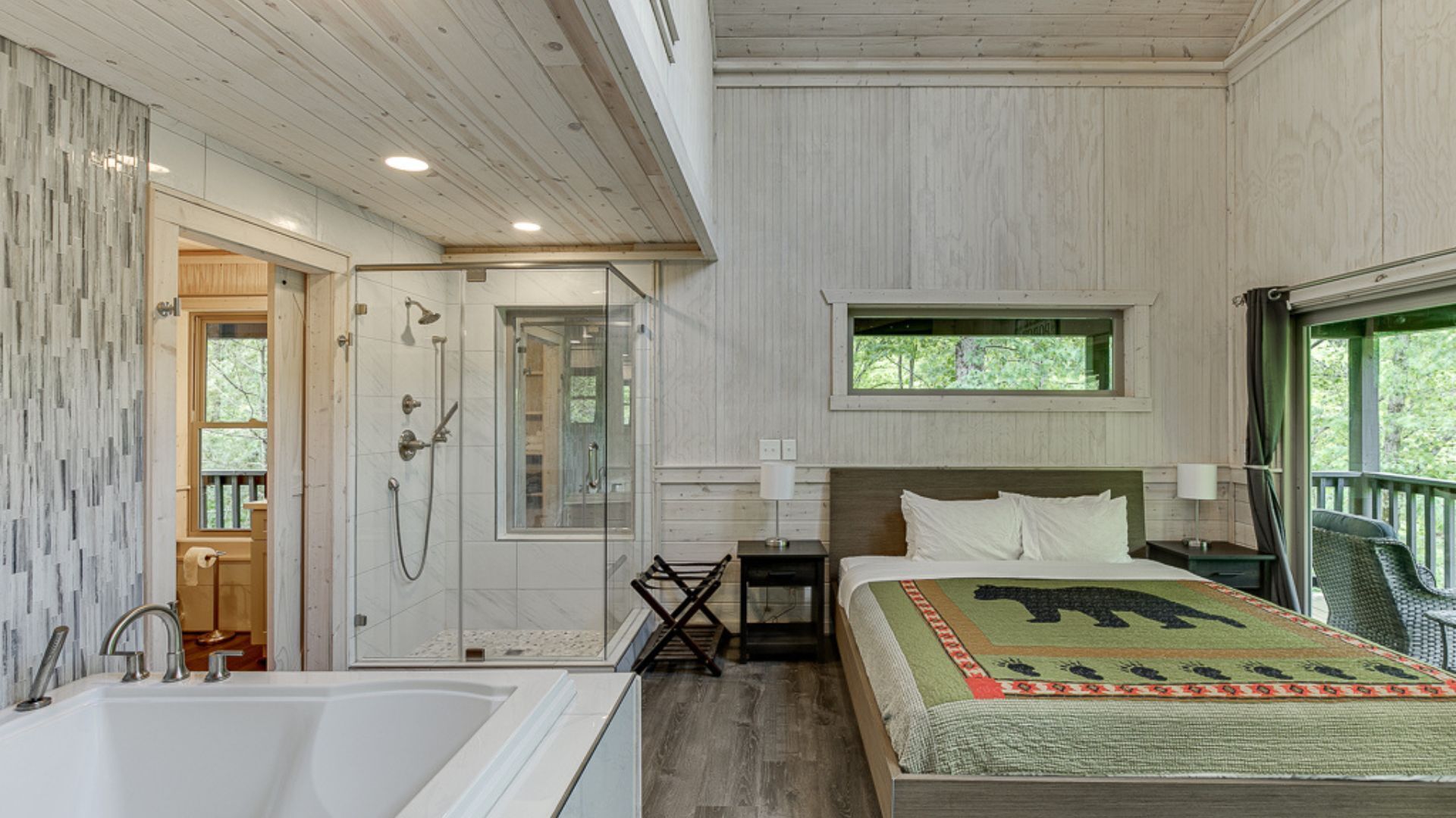 1 chambre, fer et planche à repasser, Wi-Fi gratuit, draps fournis