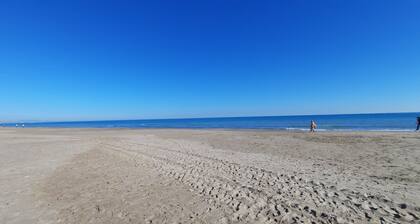 Peony beech Apartment with Free WiFi