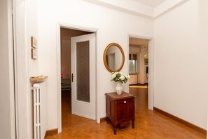 Appartement Standard, plusieurs lits (Casa Di Luce) | 2 chambres, bureau, fer et planche Ă repasser, Wi-Fi