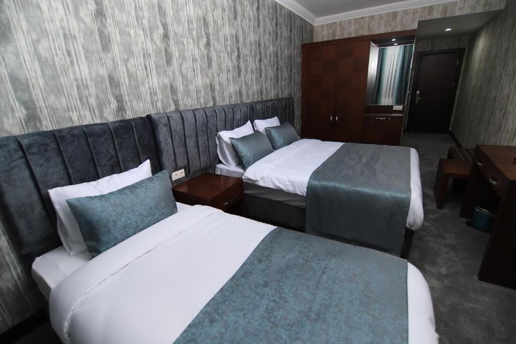 minibar, in-room safe, desk, laptop workspace