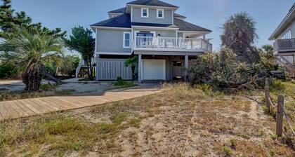 Bald Head Island. Oceanfront 2nd Row. 4 bedrooms. 3.5 baths. BHI Club access.