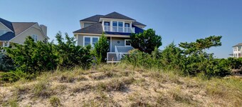 Bald Head Island. Oceanfront 2nd Row. 4 bedrooms. 3.5 baths. BHI Club access.