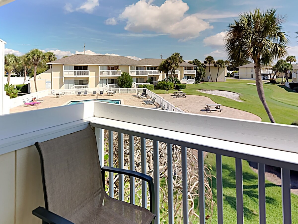 Photo 9 of Sandpiper Cove 2015 | Stroll to Beach, Pool!