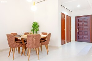 Deluxe Apartment | Living room