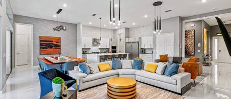 Smart-tv, videospil, bordfodbold, bordtennisbord