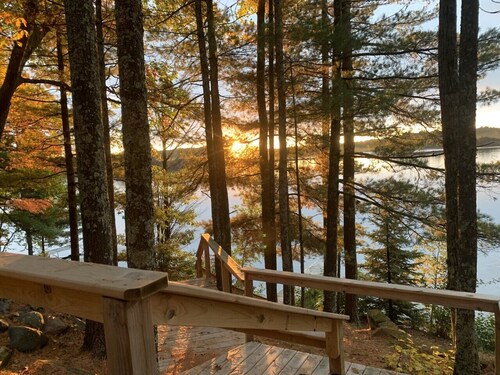 Cozy Log Cabin on Little Spider Lake