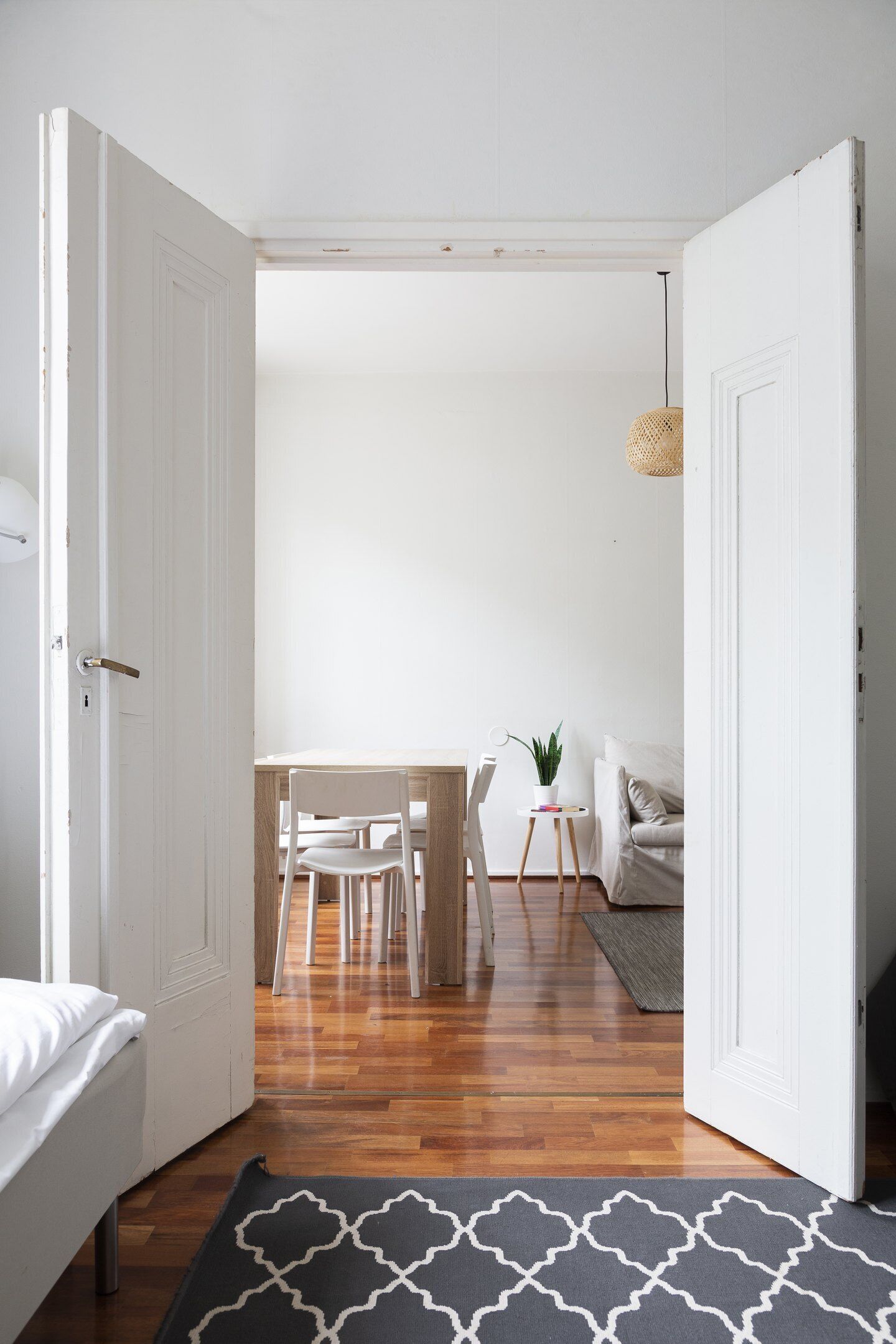 Iron/ironing board, free WiFi